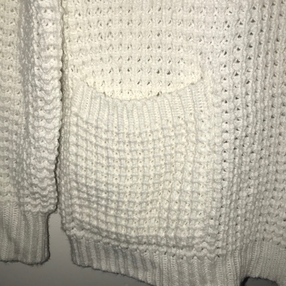 White Cardigan - Picture 2 of 3